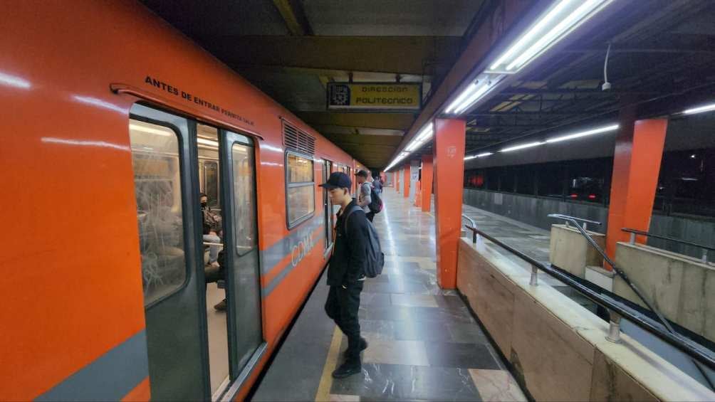 Estudiantes, adultos mayores y personas con discapacidad viajarían gratis en el Metro. 