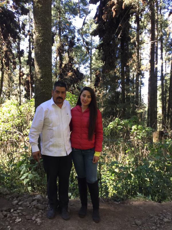 Don Homero y Karina se reunían para darle promoción a la conservación de la mariposa monarca.