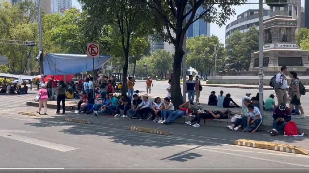 Desde las 9:30 am los maestros de la CNTE comenzaron con su bloqueo. 