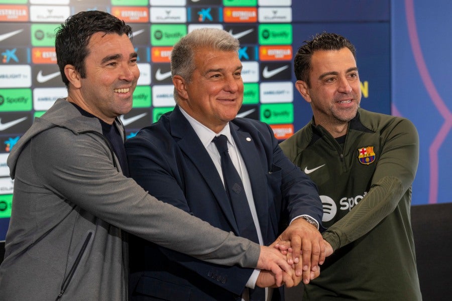 Xavi y Joan Laporta han tenido desacuerdos