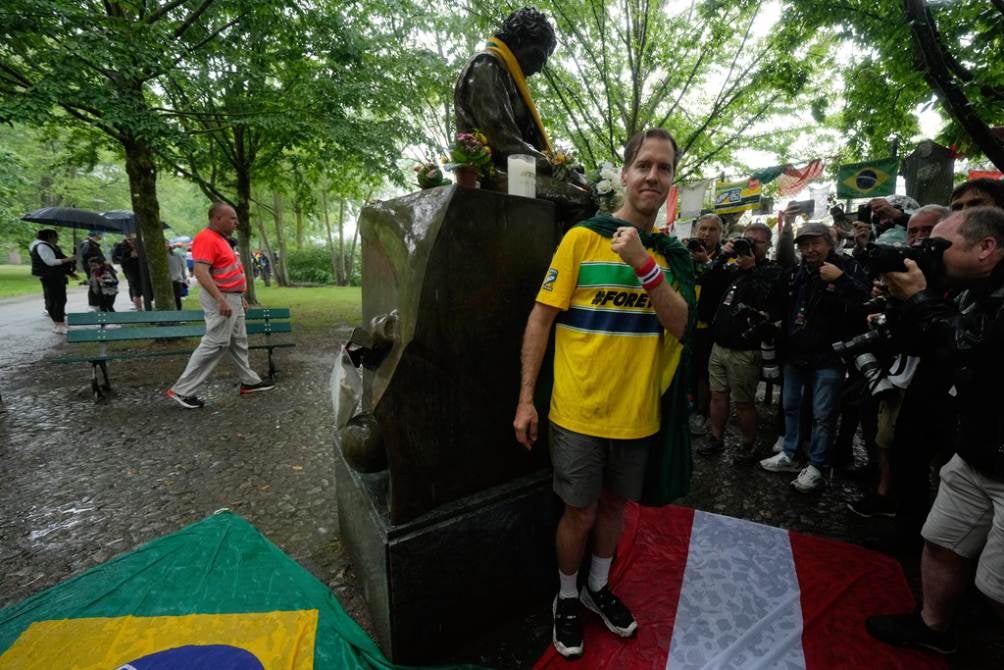 Vettel en el homenaje previo a Ayrton Senna