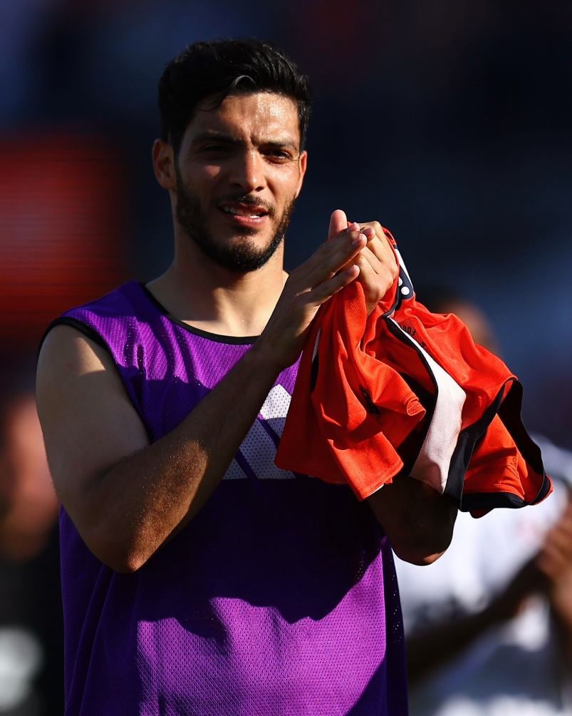 Raúl fue la figura en el partido ante Luton