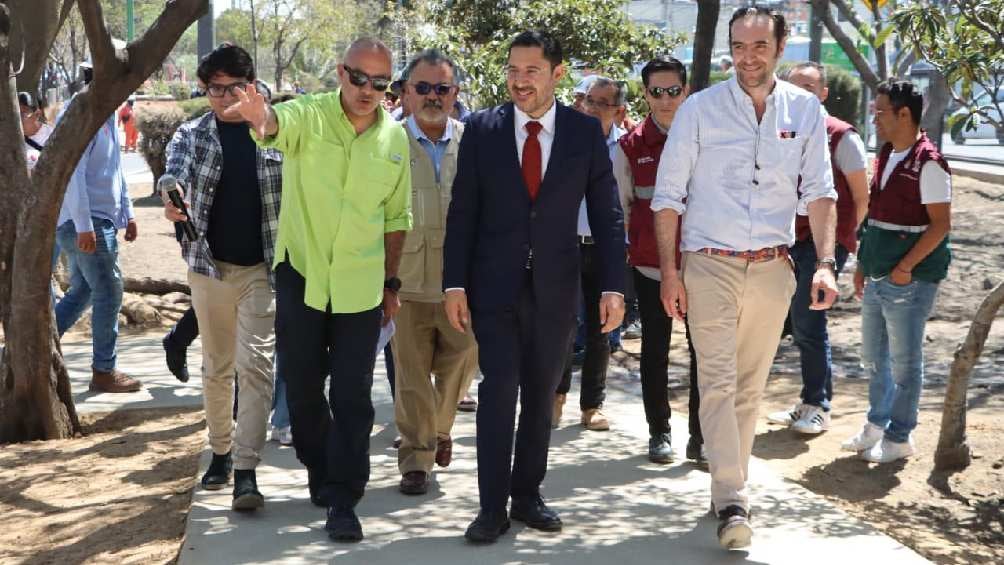 El Jefe de Gobierno y parte de su gabinete inspeccionaron los avances de la obra. 