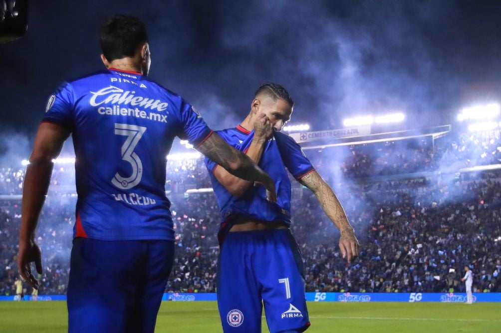 Antuna en celebración tras su gol ante América