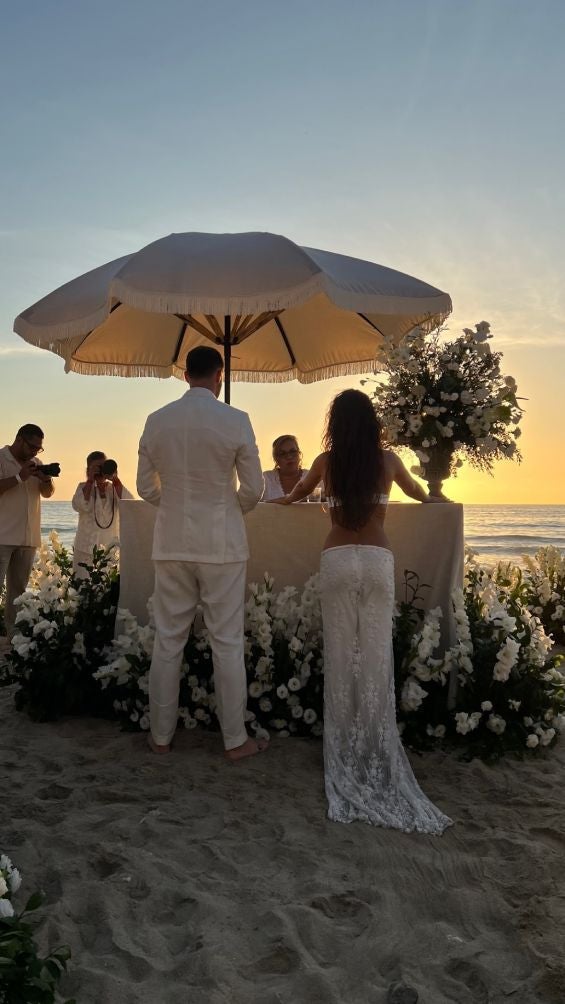 La celebración se llevó a cabo en la playa