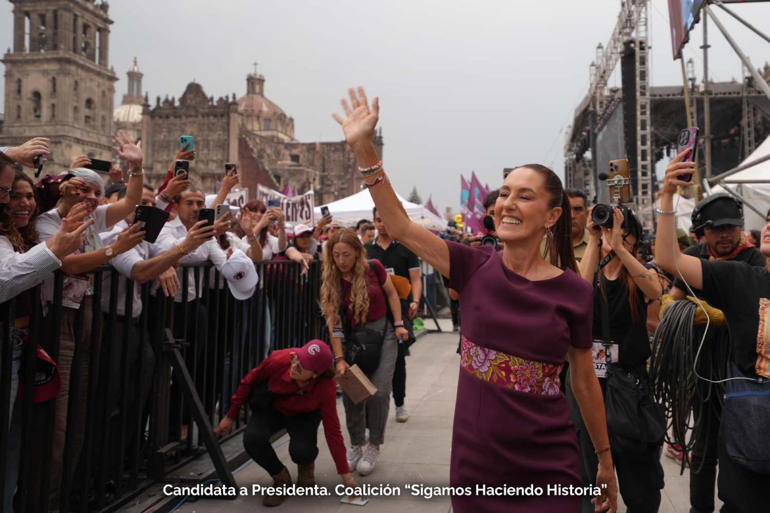 Claudia cerró su campaña en el Zócalo de la Ciuadad de México.