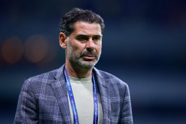 Fernando Hierro salió de Chivas