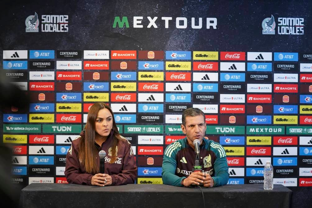 Lozano en conferencia de prensa 