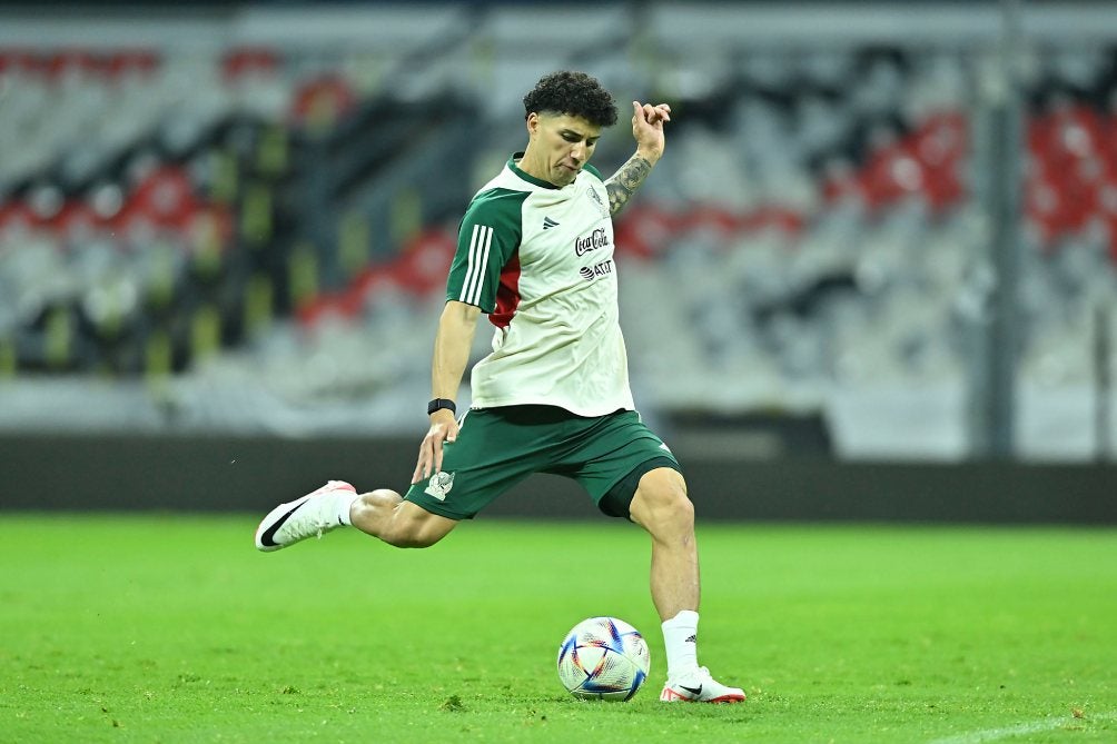 Jorge Sánchez en entrenamiento con la Selección 