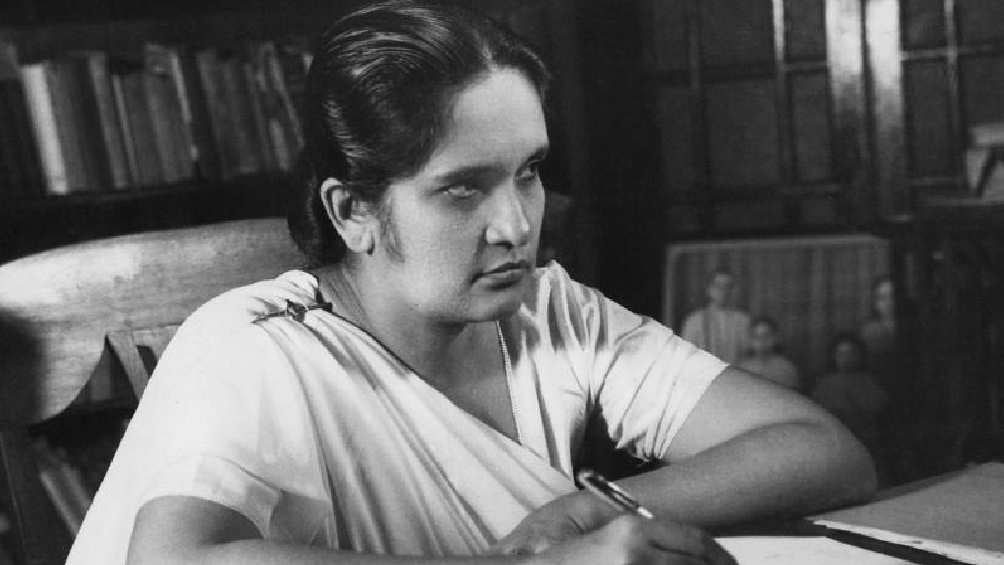 En 1960 Sirima Bandaranaike fue la primera mujer Presidenta de un país en el mundo. 