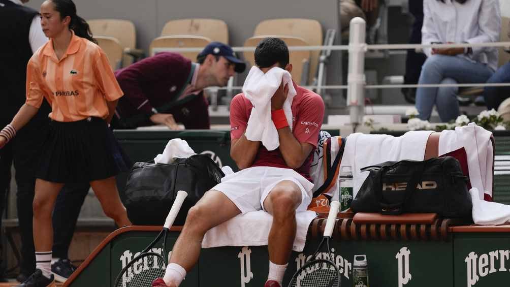 El tenista serbio ya no podrá ser parte de Roland Garros