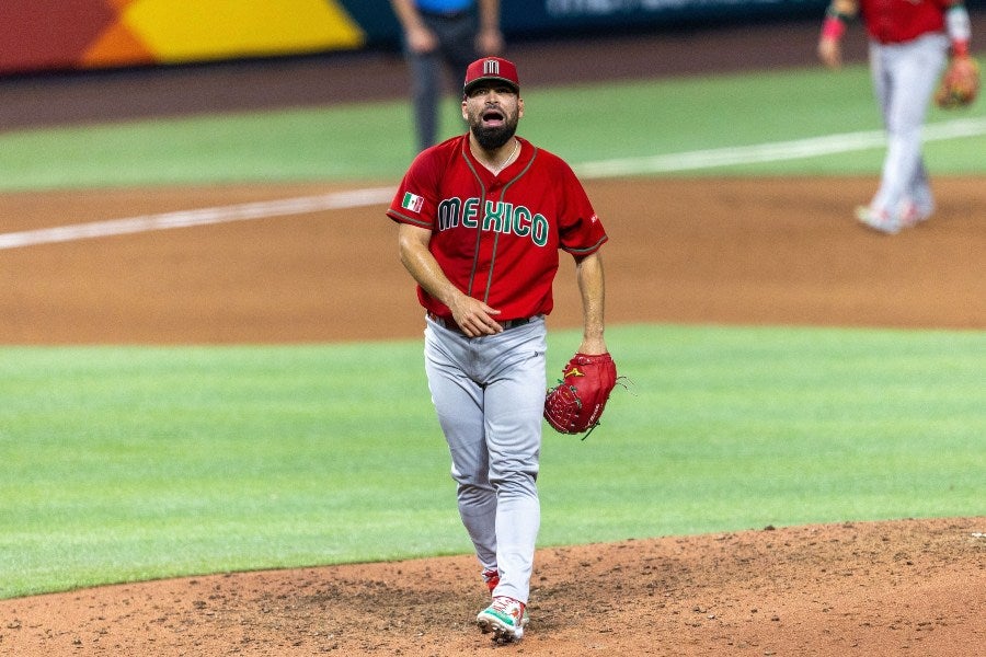 José Urquídy en el Clásico Mundial de Beisbol de 2023