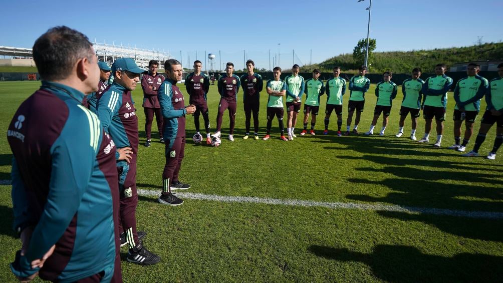 Lozano encabeza el cambio generacional de la Selección Mexicana