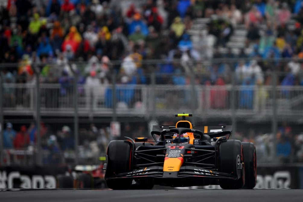 Checo finalizó noveno y décimo en los entrenamientos