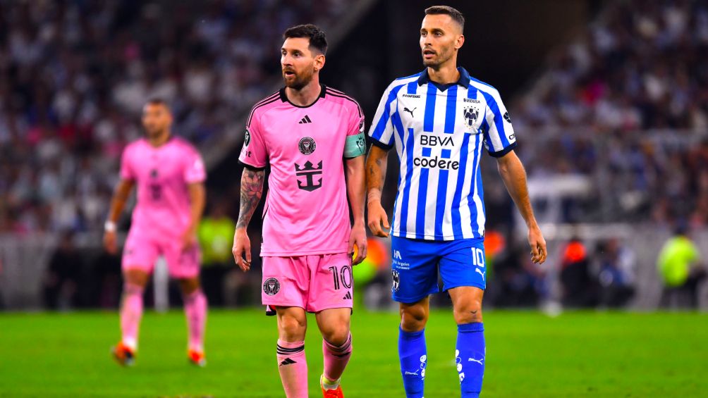 Messi enfrentando a Rayados en Concacaf