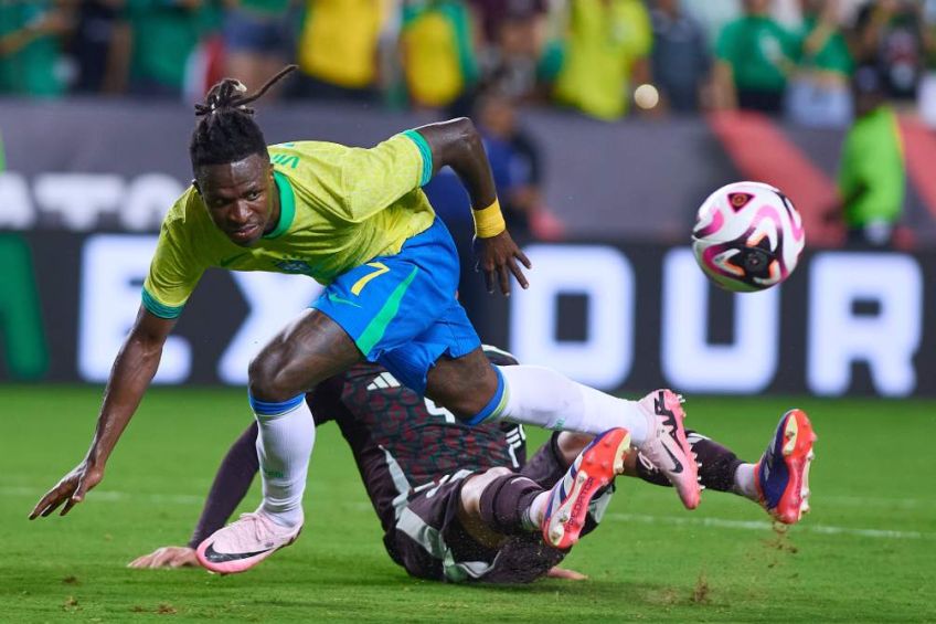 Which participant from the Mexican Nationwide Workforce took Vinicius Jr’s shirt?