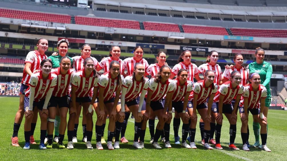 Chivas Femenil llega tras ser eliminado por América 