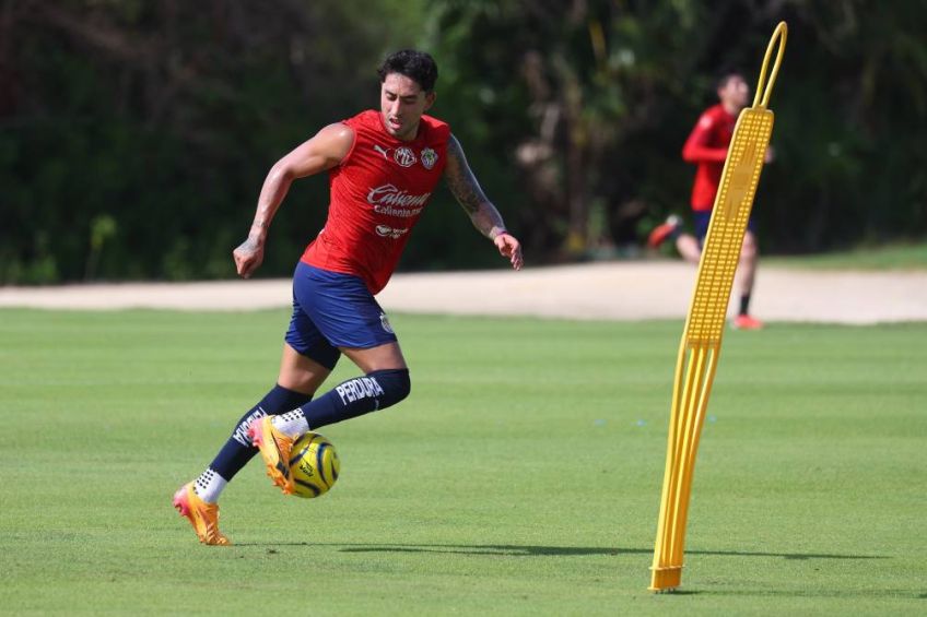 Govea y Aguirre ya están en la pretemporada con Chivas