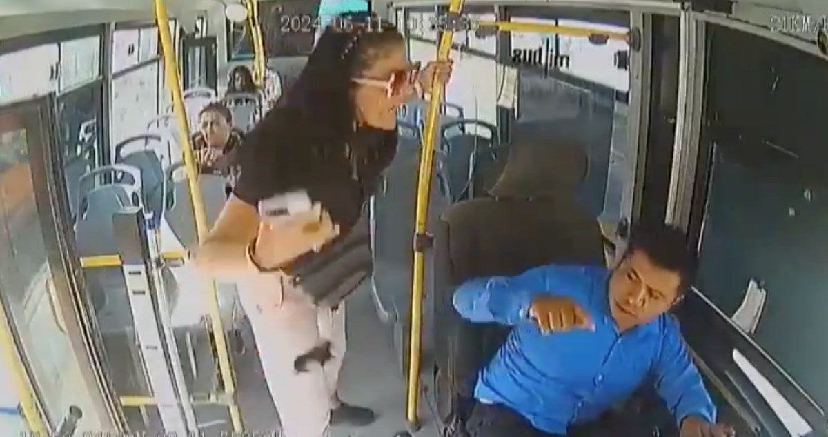 Las amenazas de la mujer sí sembraron miedo en el conductor.