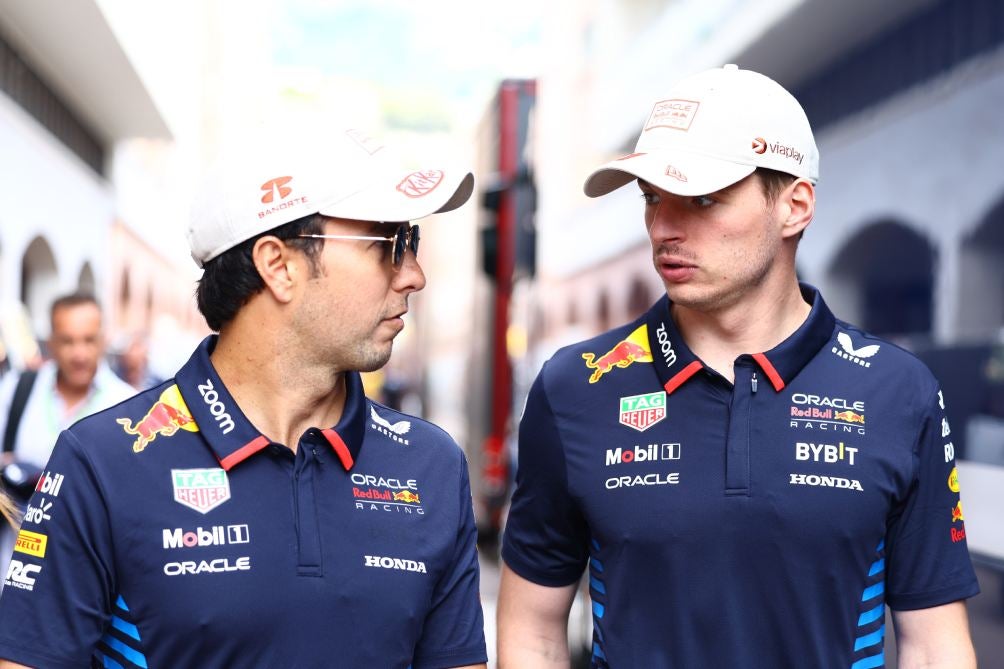 El neerlandés apuntó que Verstappen se adapta mejor que Checo