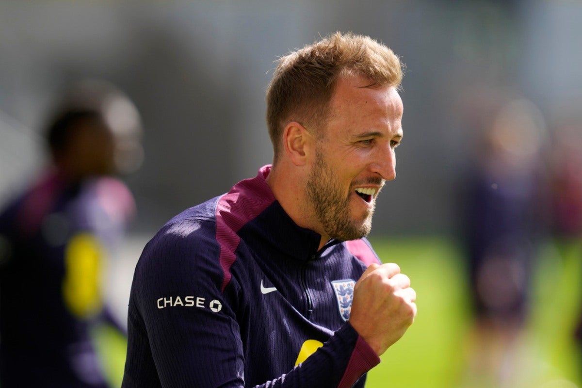 Kane en entrenamiento con Inglaterra 