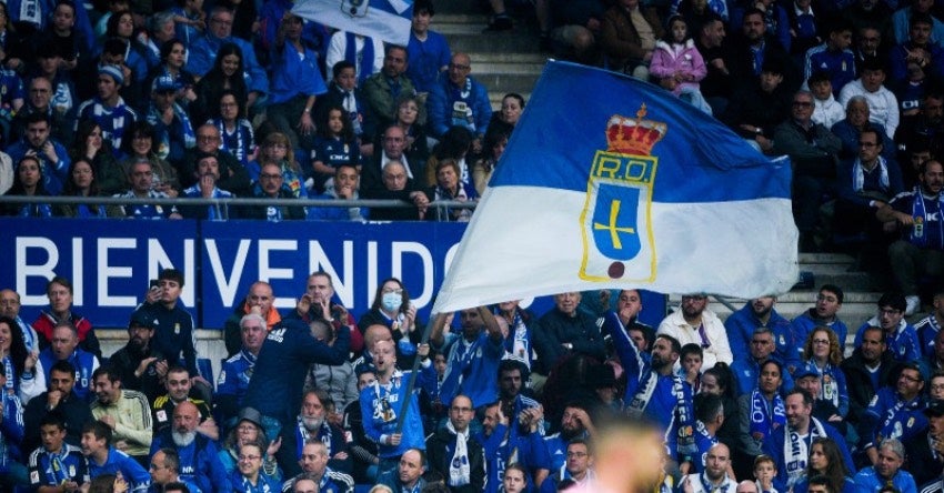 Real Oviedo busca el ascenso a Primera División