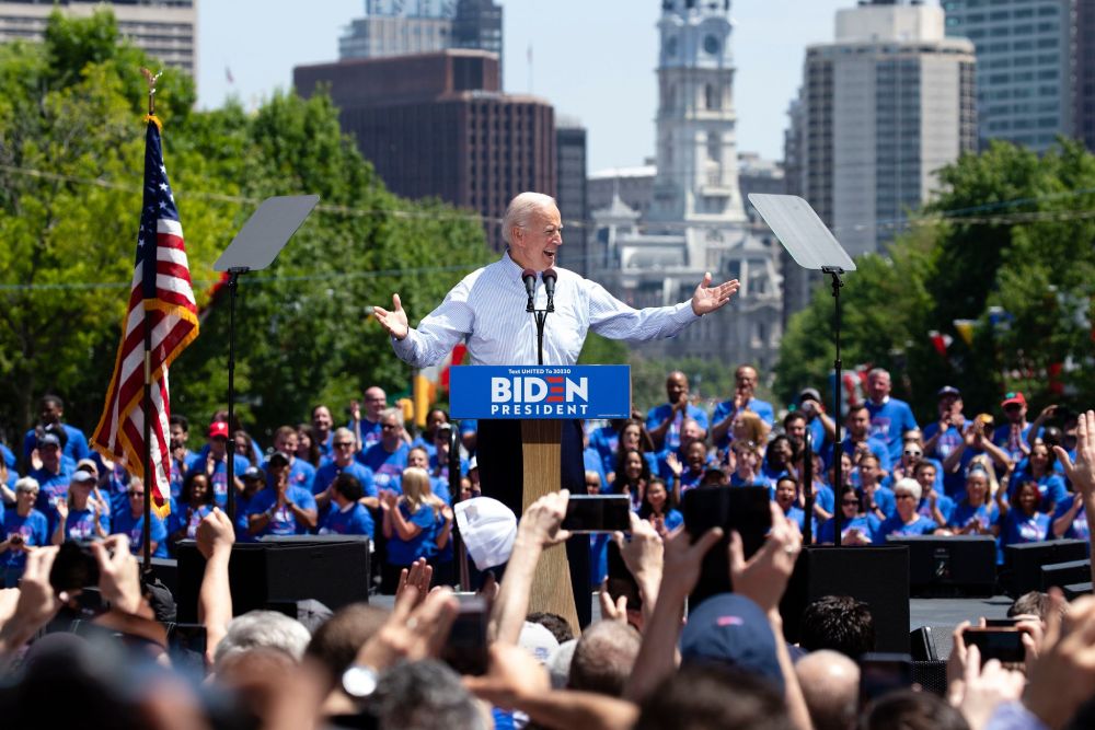 Joe Biden busca el voto migrante para su reelección.