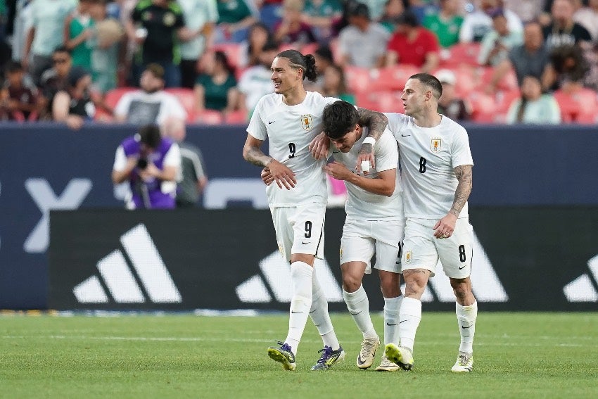 Darwin Núñez en celebración de gol vs México en Denver