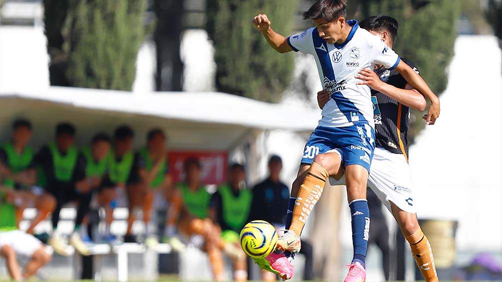 El delantero proveniente de Puebla estará con la sub 23