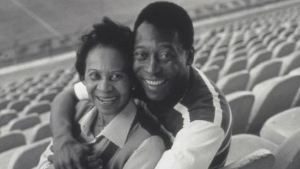 La madre de Pelé murió a los 101 años de edad