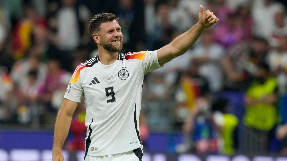 Fullkrug celebra el gol que mandó a Alemania al liderato del grupo