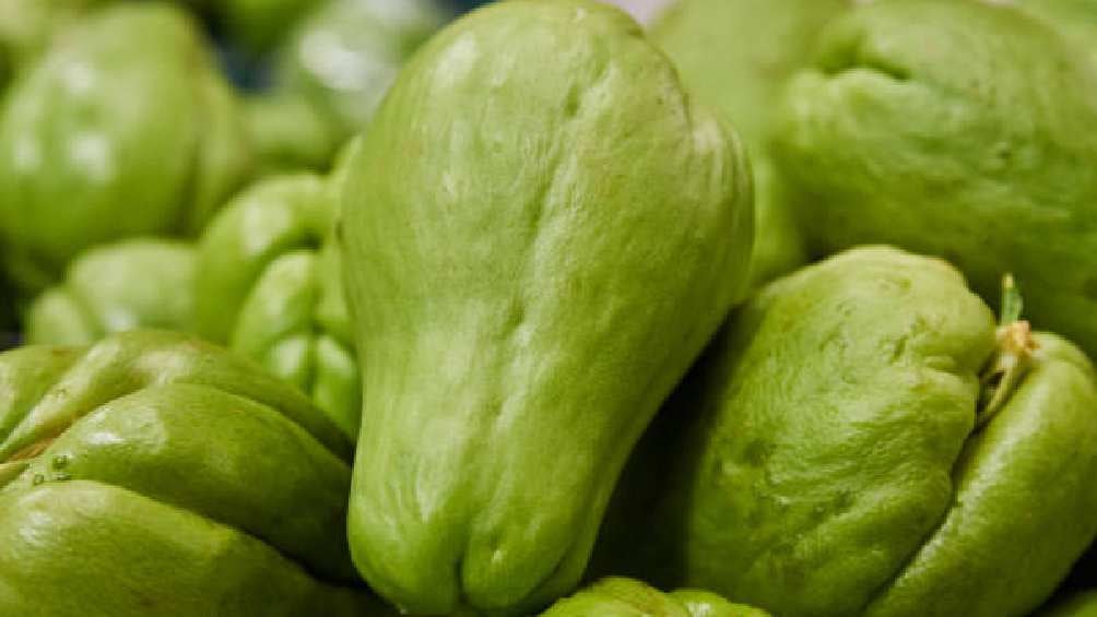 Hace tres semanas el kilo de chayote no superaba los $30 pesos. 