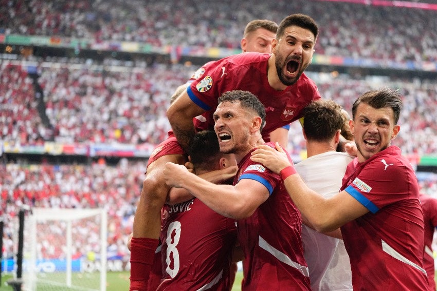 Serbia sacó el empate contra Eslovenia