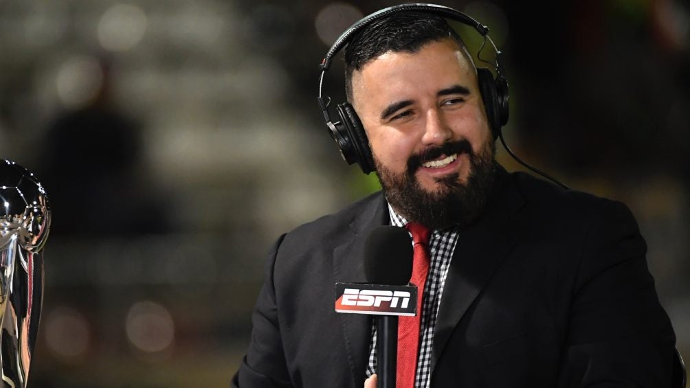 Álvaro Morales, conductor estelar de ESPN