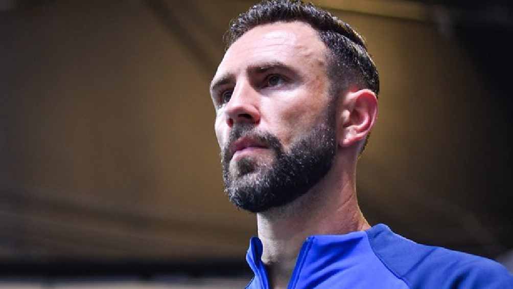 Layún considera que necesita ayuda