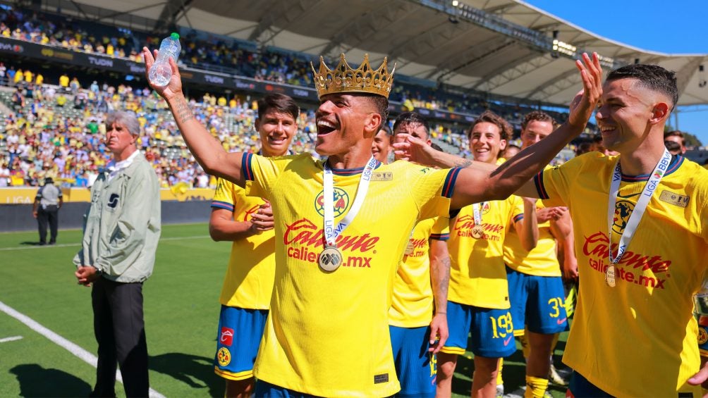 Jonathan Dos Santos, bicampeón con América