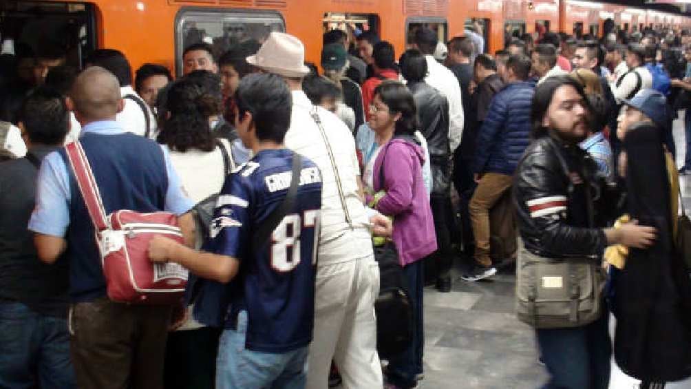 Millones a diario utilizan el Metro para llegar a sus destinos. 