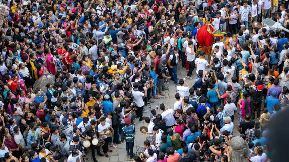 El lugar del evento recibió a 15 mil personas cuando tenía capacidad para 5 mil. 