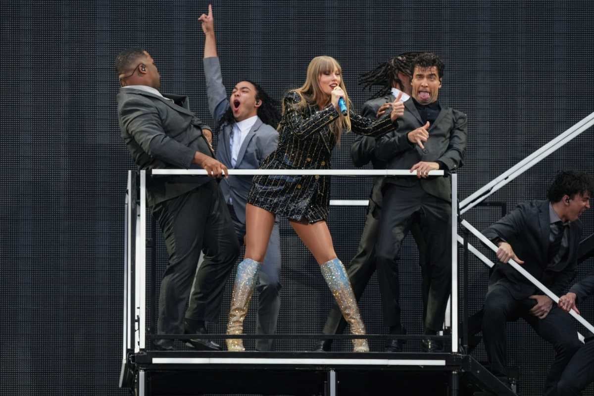 Taylor Swfit sigue de gira en Europa 