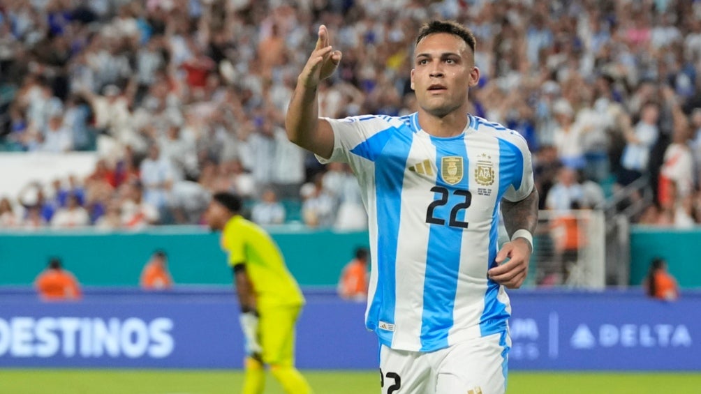 Argentina se juega el pase a semifinales ante Ecuador