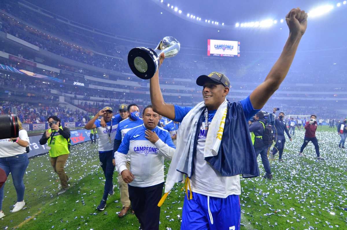 Luis Romo ganó la Novena con Cruz Azul 