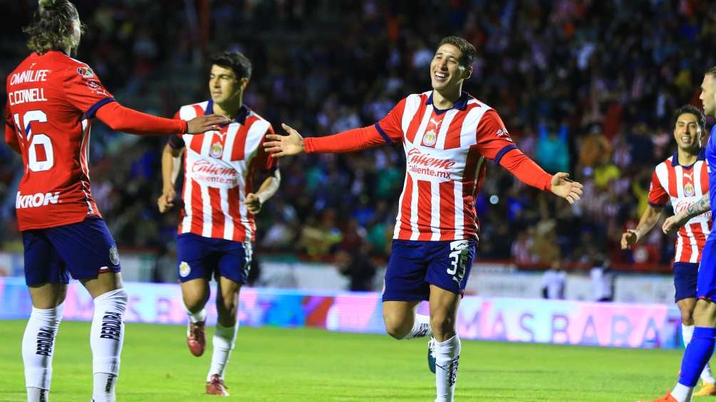 Chivas debuta ante Toluca 