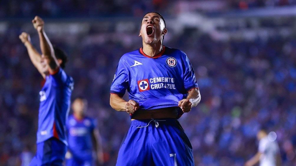 Antuna fue campeón de goleo con Cruz Azul