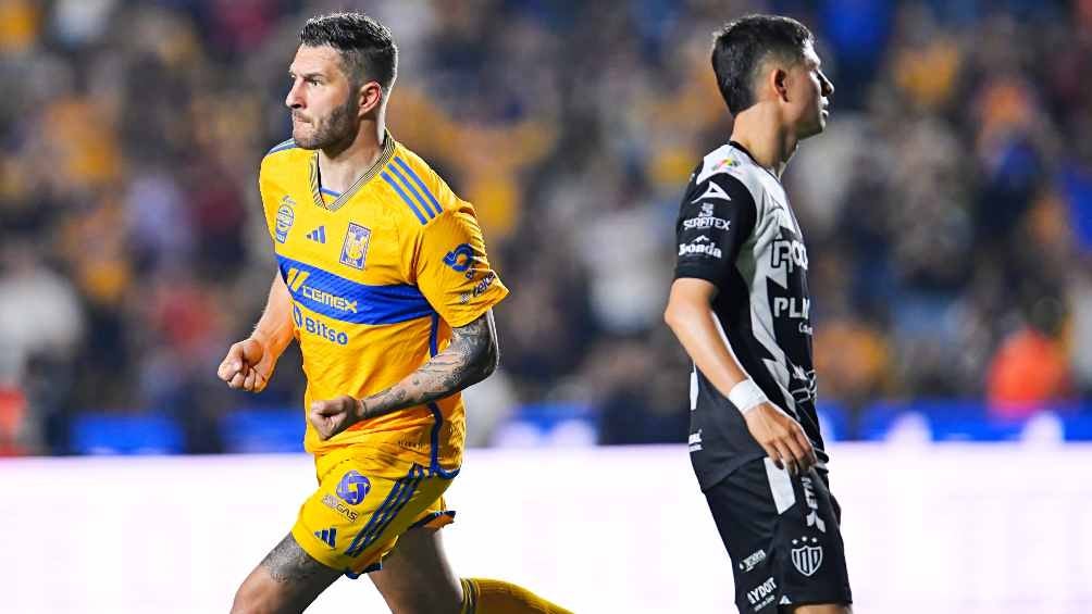 Tigres ha dominado a Necaxa