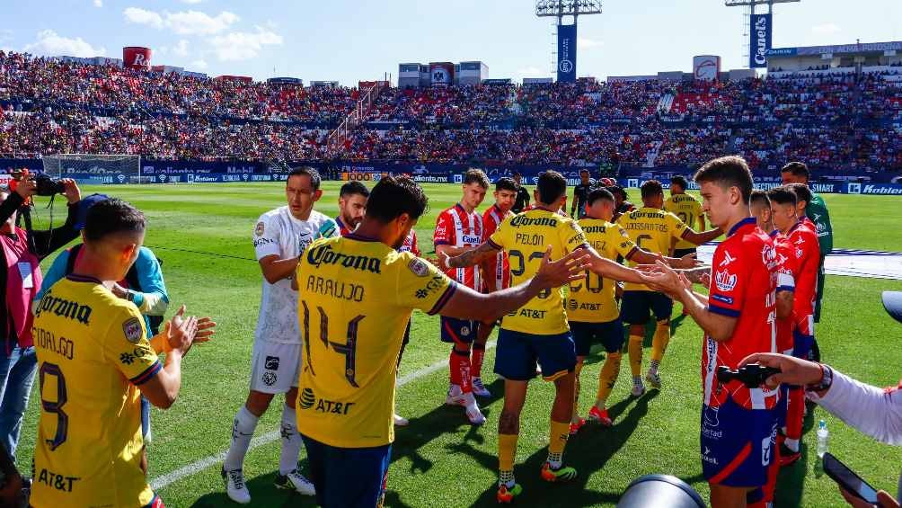 Aplaudieron a América