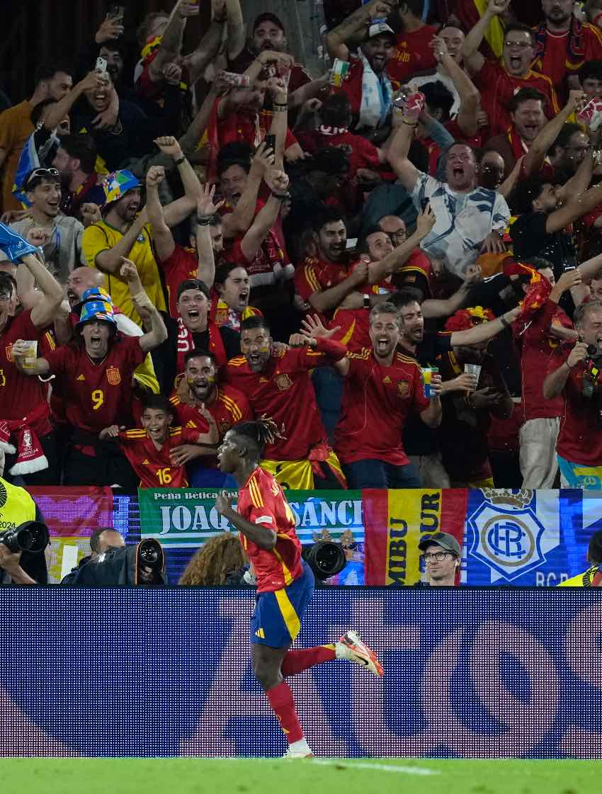 Nico Williams en celebración de gol en la Euro 2024