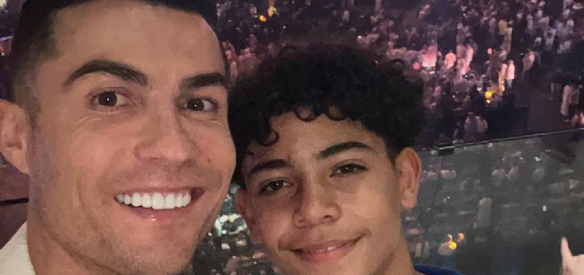 Cristiano Ronaldo con su hijo