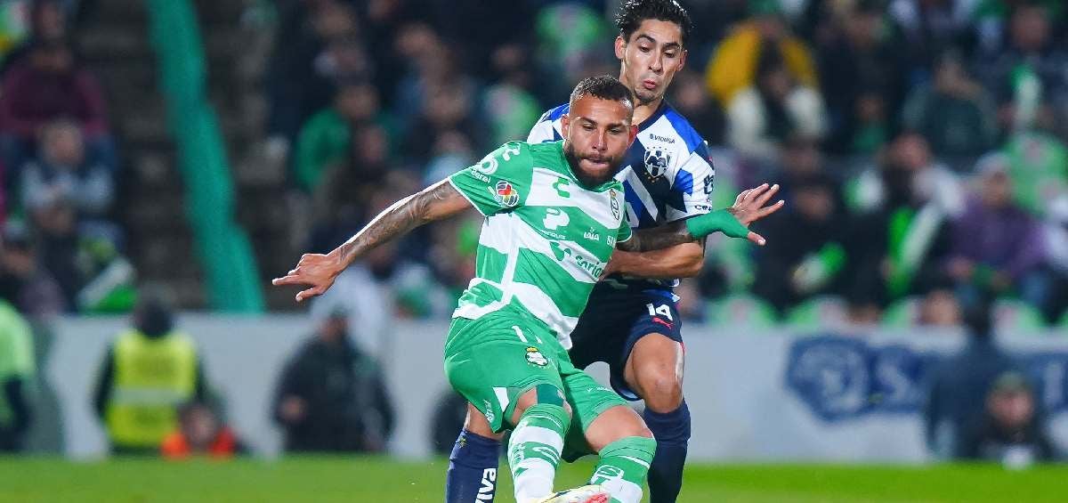 Duván Vergara con Santos Laguna