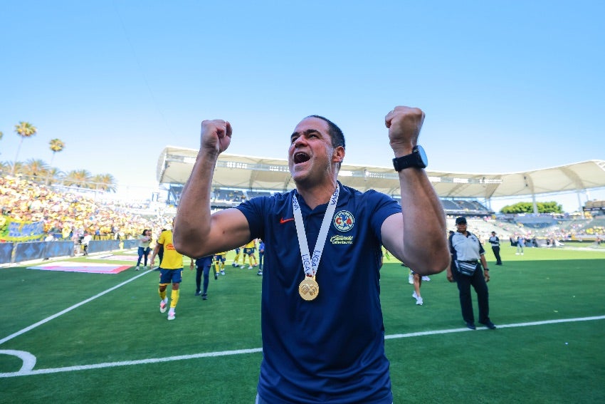 Jardine tras ganar la Supercopa de la Liga MX