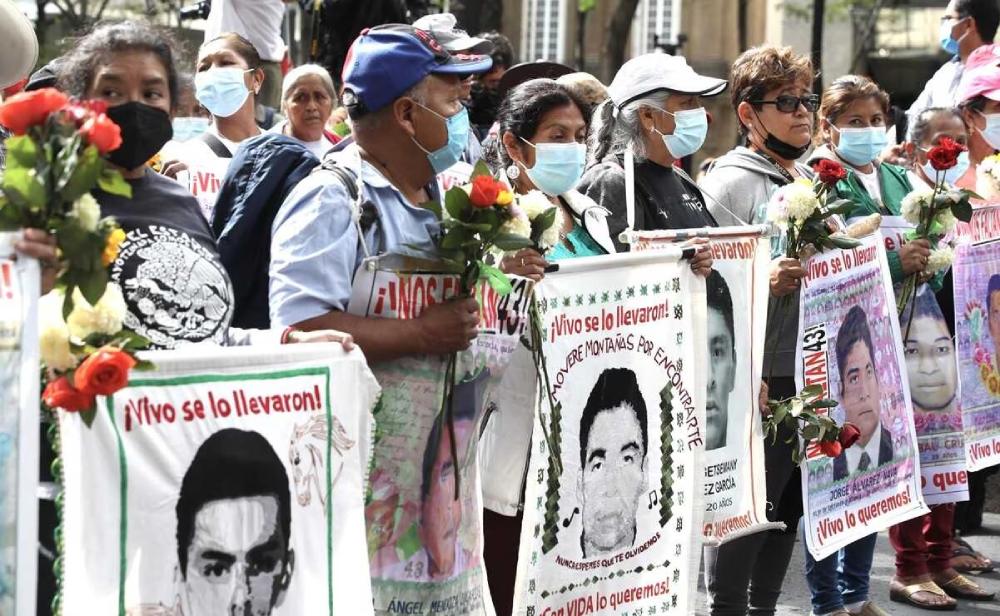 El caso de Ayotzinapa no termina por resolverse.